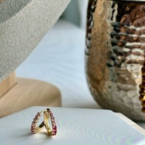 🌟BUY 1 GET 1 FREE🌟 BRAND NEW Pink Huggie Hoops